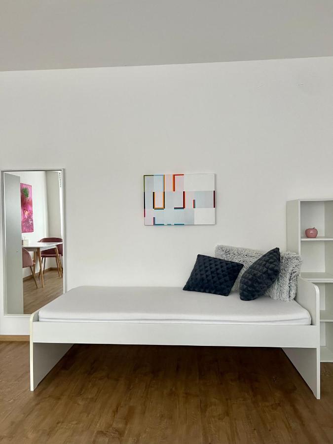 Art Apartment Телч Экстерьер фото